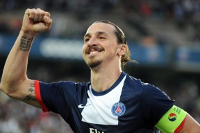 2026世界杯-七赛季磨一剑，阿扎伦卡燃爆德国主场，球迷彻夜沸腾！